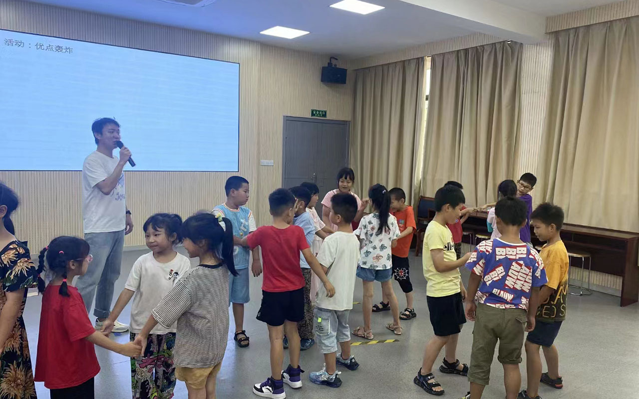 临沧龙观乡中心学校